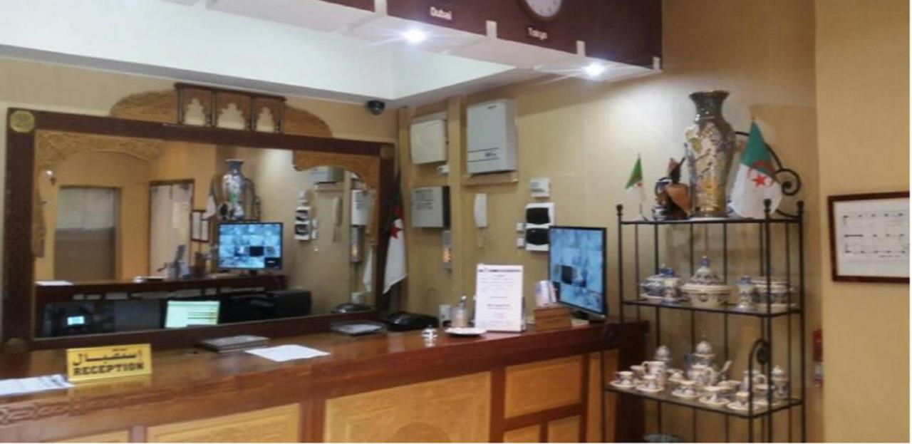 Roza Hotel Bab Ezzouar エクステリア 写真