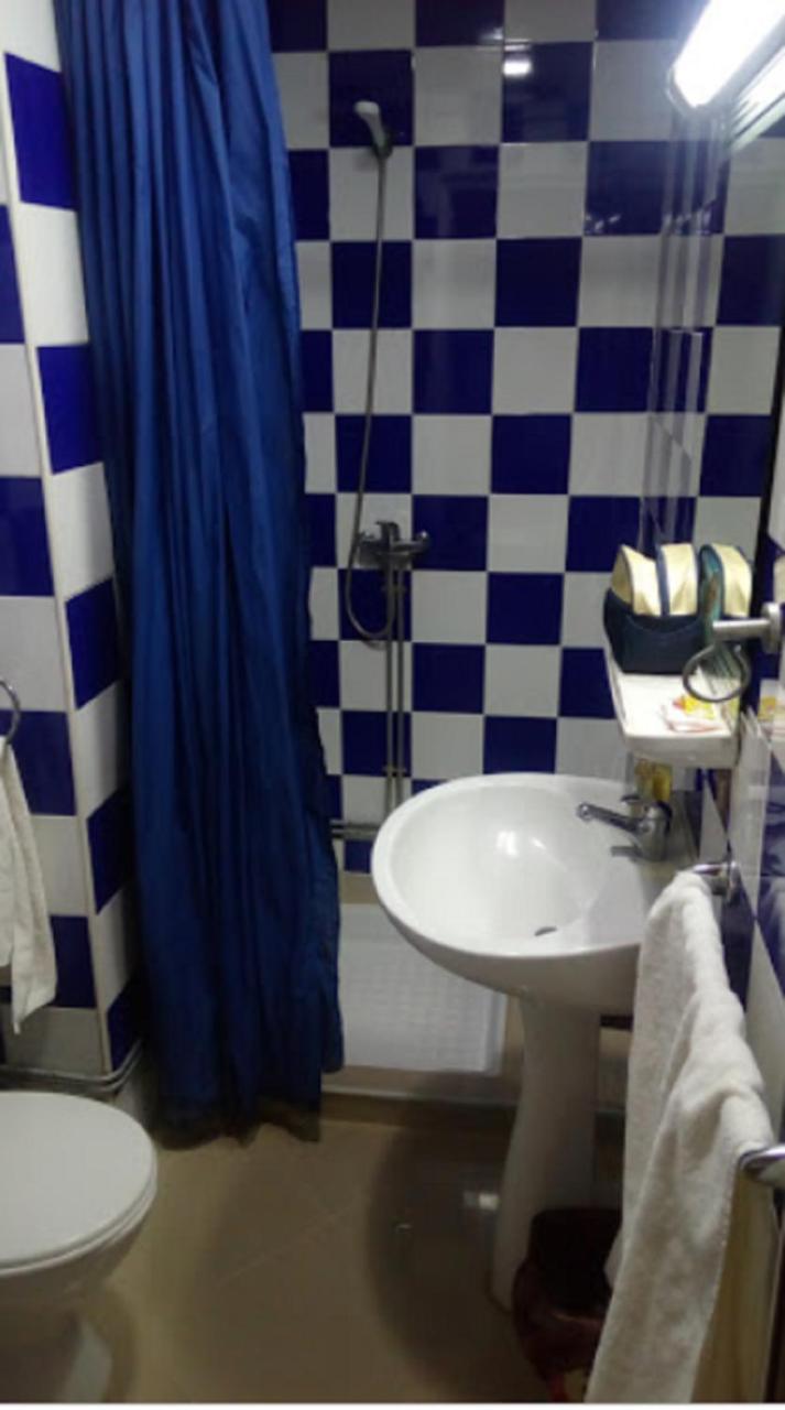 Roza Hotel Bab Ezzouar エクステリア 写真