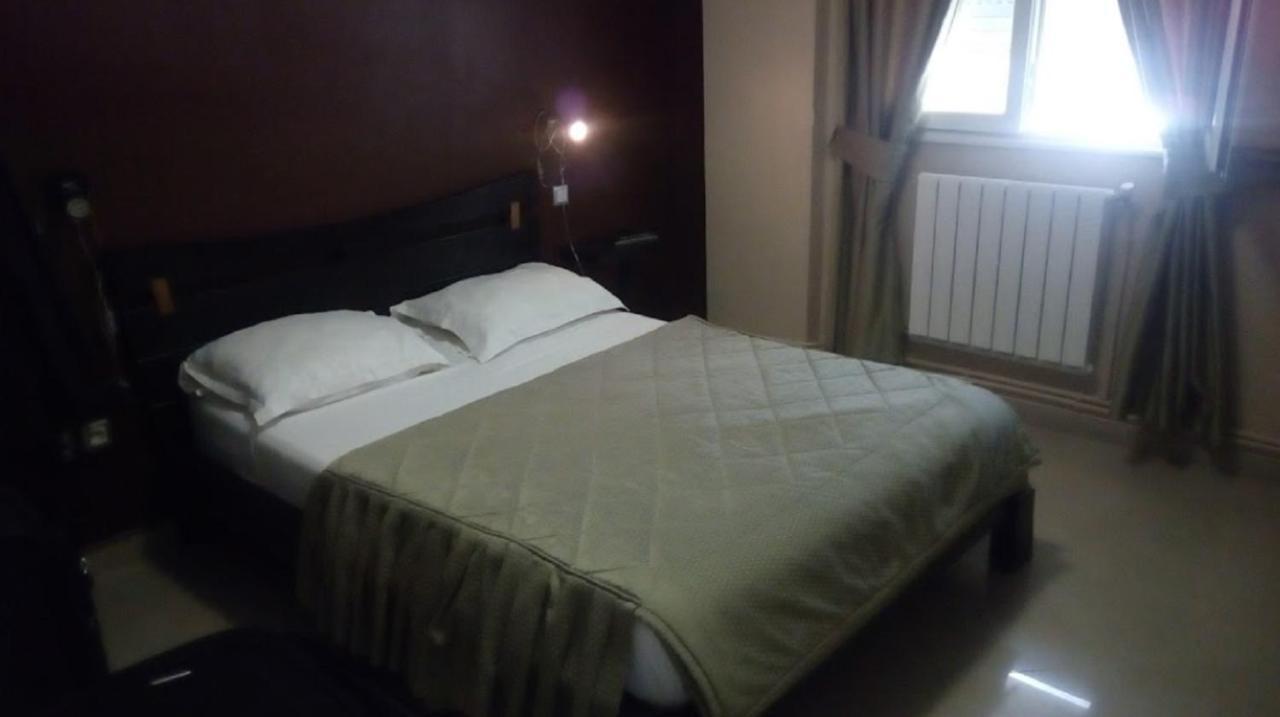 Roza Hotel Bab Ezzouar エクステリア 写真